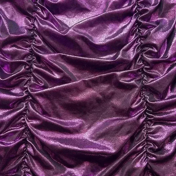 🔥SUBWAY🔥 | Fuchsia foil ruched tube top dress - Picture 3 of 10